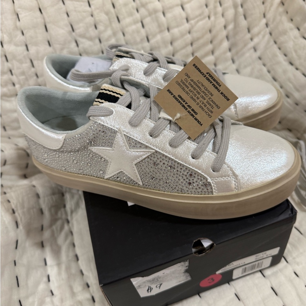 New shu shop Reba Silver and Beige Women's Sneakers size 8.5 - Picture 8 of 13
